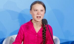 Greta Thunberg invasata 678x406 1