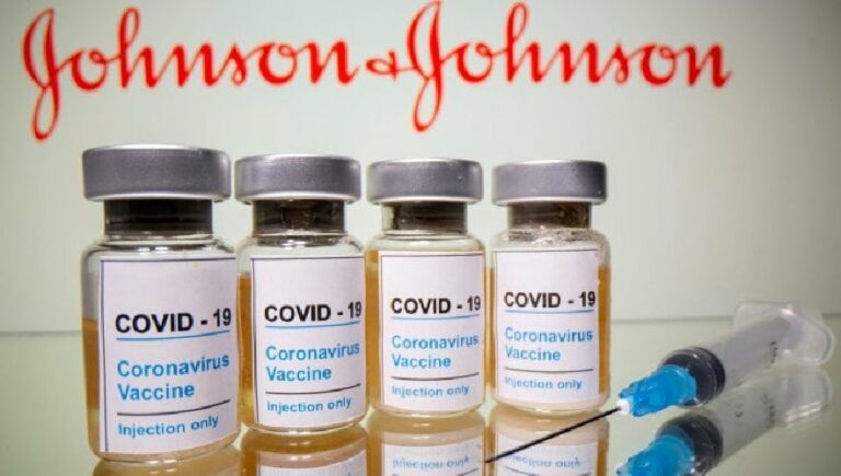 vaccino johnson johnson 4 trombosi si va a revisione 500