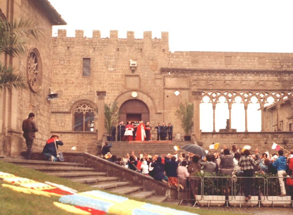 papa giovanni paolo II a Viterbo 2