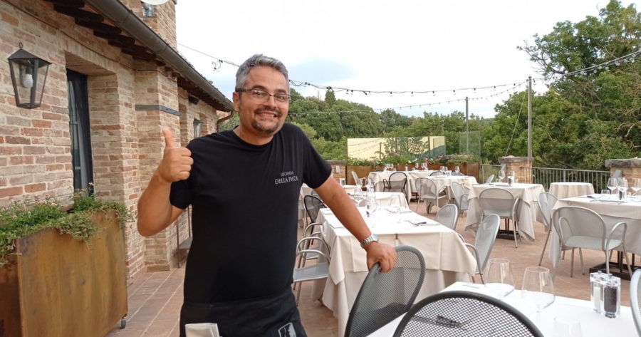 Città della Pieve, il ristoratore: “Ho detto di no a Mario Draghi, i clienti sono tutti uguali”