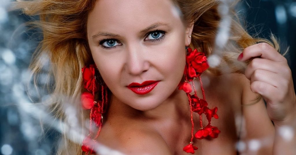 @Natalia Travina 1. COVER