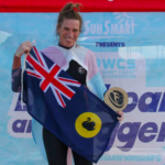 Australia:Prima vince tutto da uomo, poi fa il bis da “donna”: il gioco sporco del surfista trans