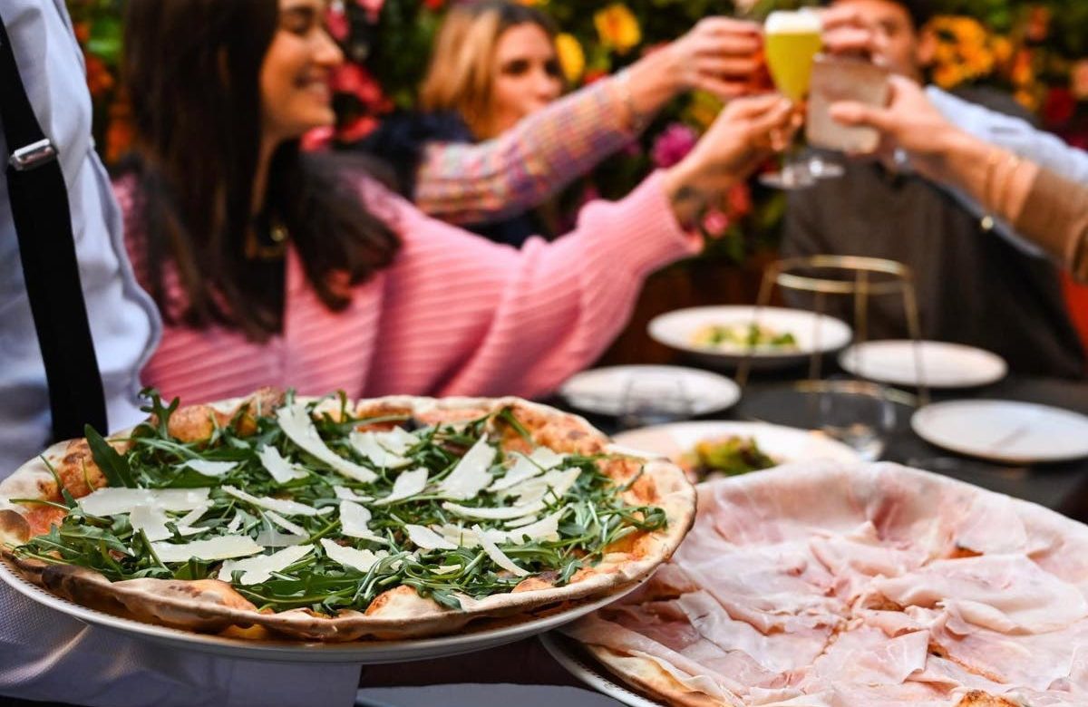 L’Associazione verace pizza napoletana sfida Flavio Briatore a colpi di pizza