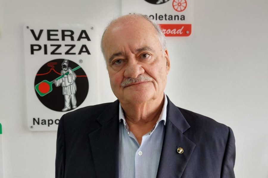 Antonio Pace, presidente di Avpn I pizzaioli invitano Flavio Briatore a Napoli: “Vieni a fare una gara di pizze”