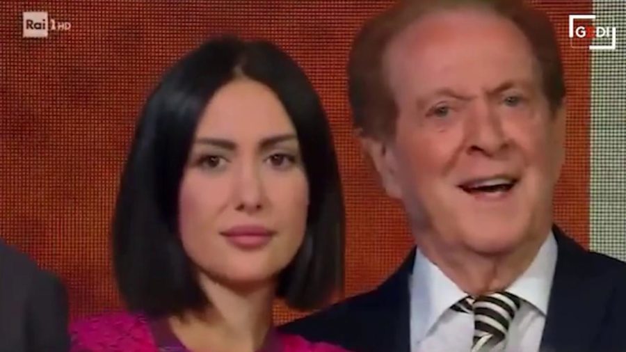 La versione di Memo Remigi: "Alla Morlacchi solo una pacchettina. Mi danno del vecchio bavoso e lei non risponde" 1 861831 thumb full 720 s221028 audioremigi