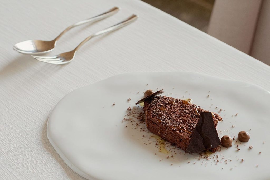 UNEXPECTED CHOCOLATE4 1