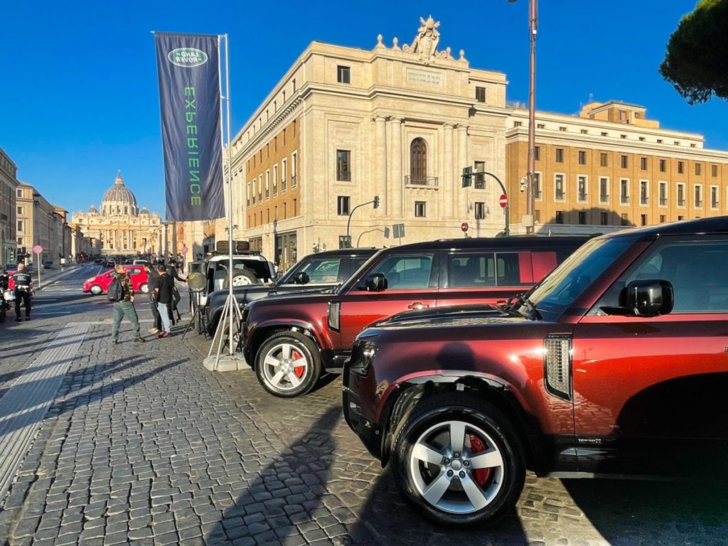 02 Land2520Rover Defender130 Tirreno2520Adriatica