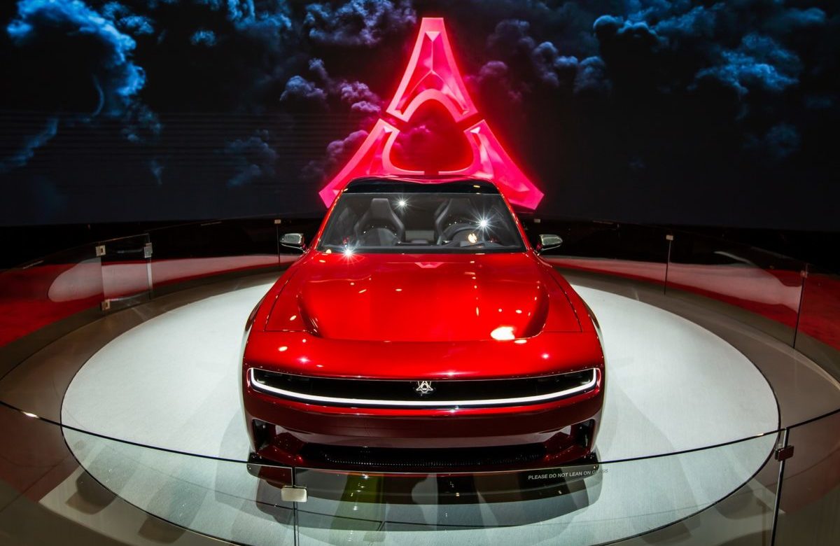 Dodge Charger SRT Daytona: il futuro delle muscle car è elettrico