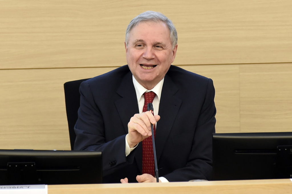 Imagoeconomica 1756019