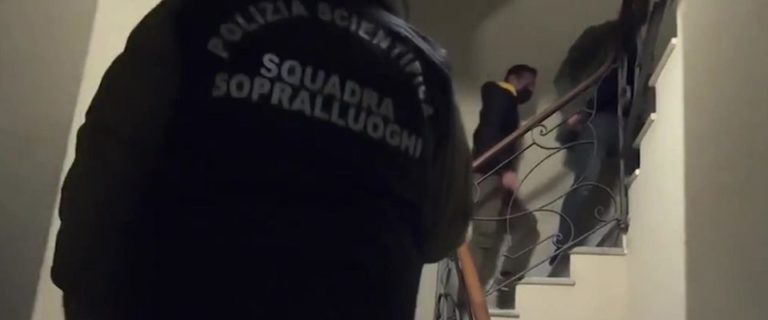 Operazione polizia chat Telegram 30 11 2022 Ansa