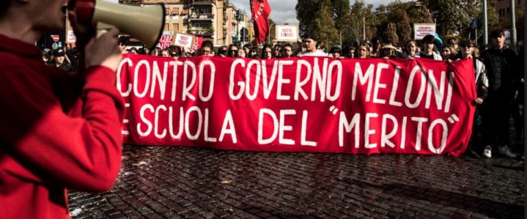 Proteste durante la manifestazione studentesca No Meloni day Ansa