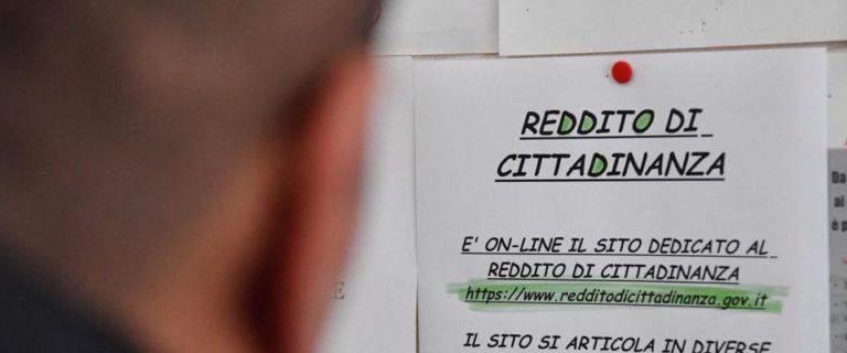 Reddito di cittadinanza Ansa 15