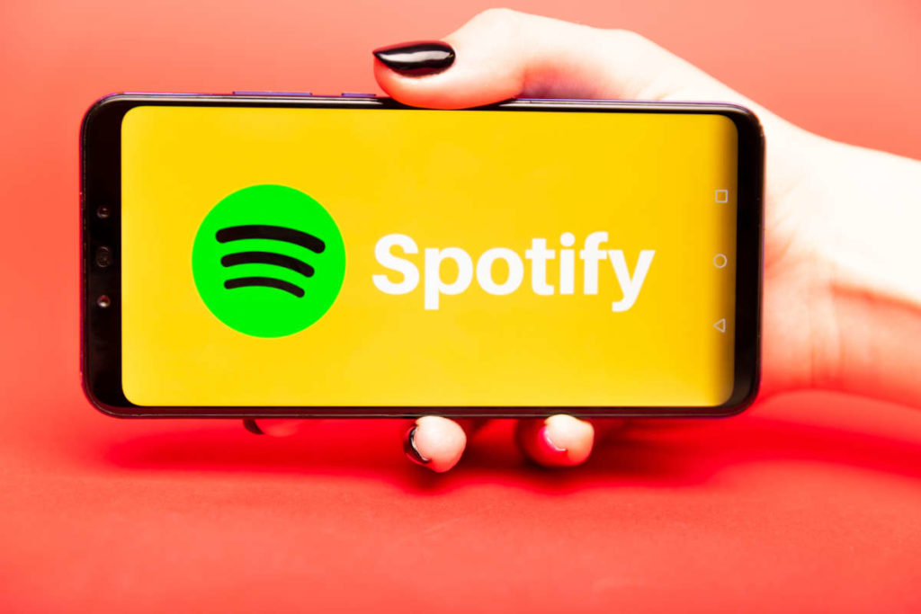 SH Spotify smartphone