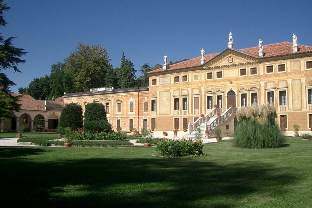 VILLA20CURTI20SOVIZZO