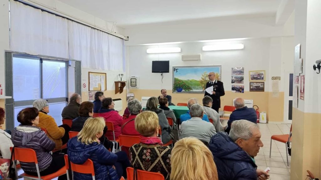acquapendente truffe agli anziani incontro con i carabinieri