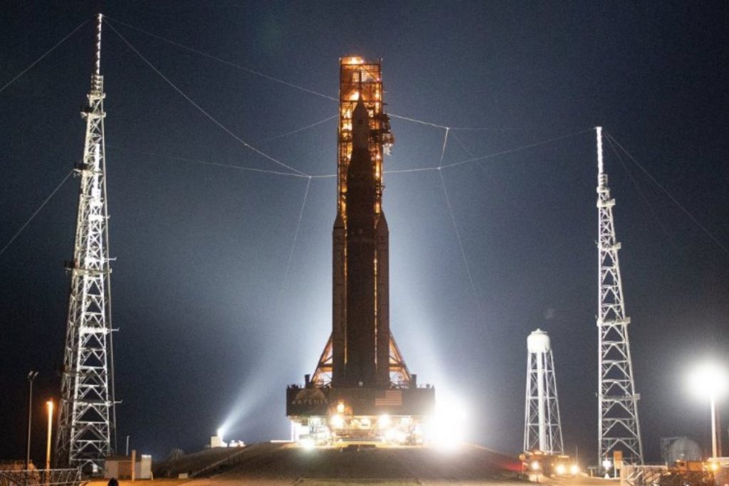 artemis 1
