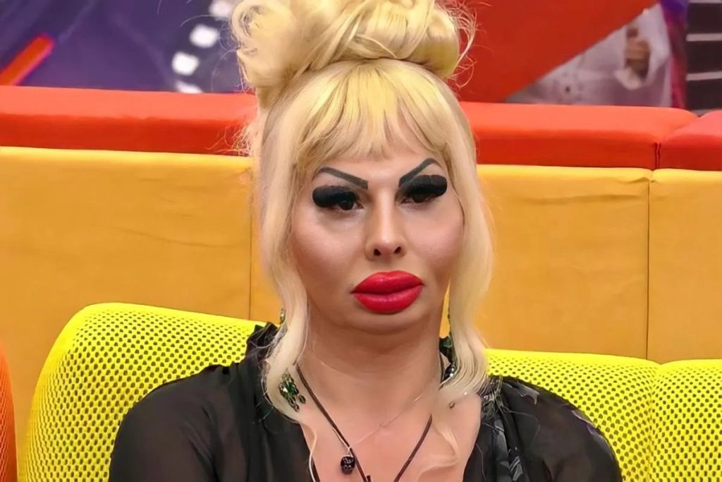 elenoire ferruzzi gf
