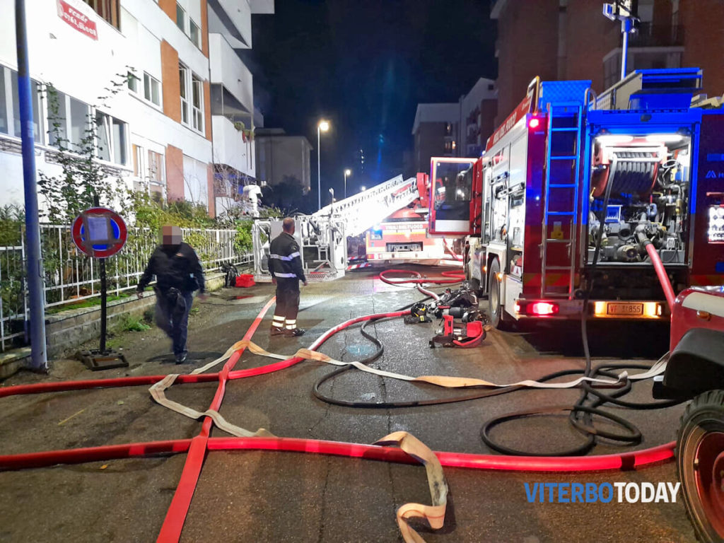 incendio in un appartamento di via monte amiata