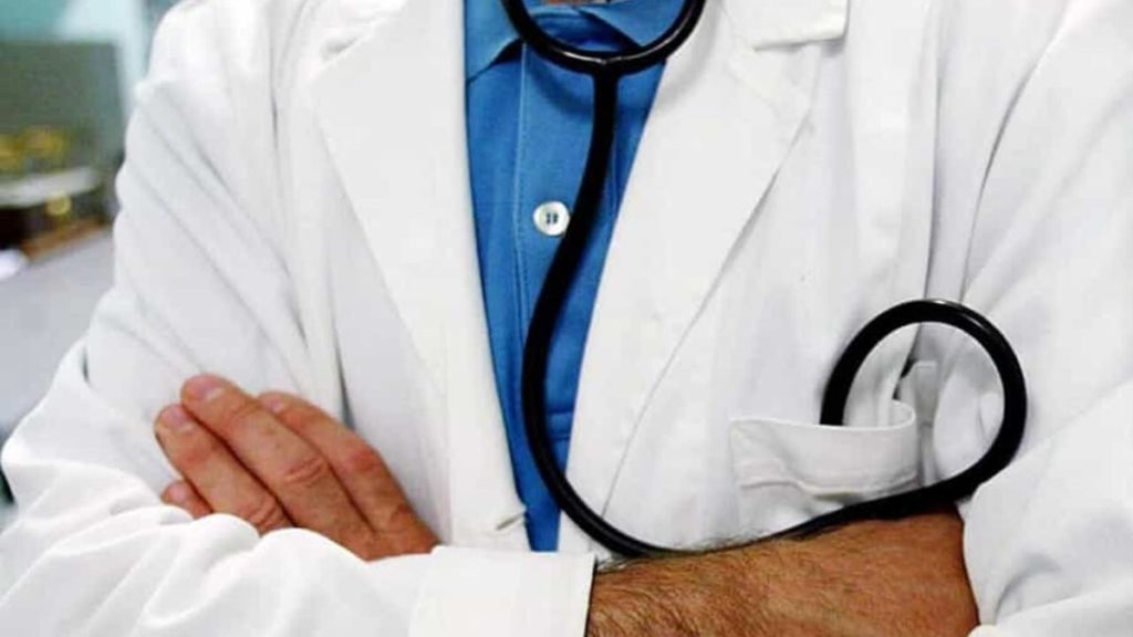 medico foto ansa 2