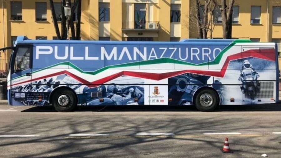 pullman azzurro polizia di stato