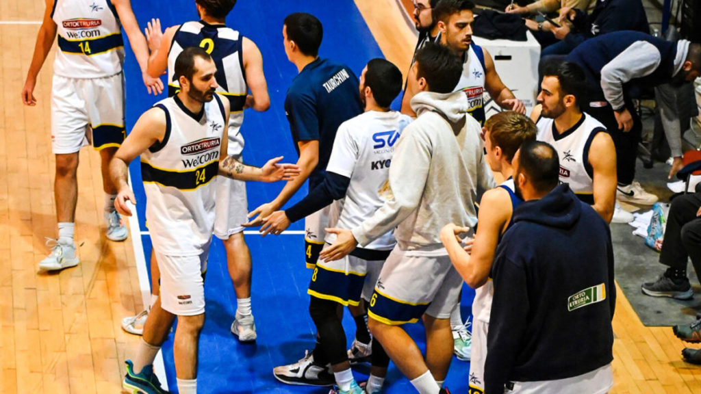 sport basket viterbo stella azzurra 5