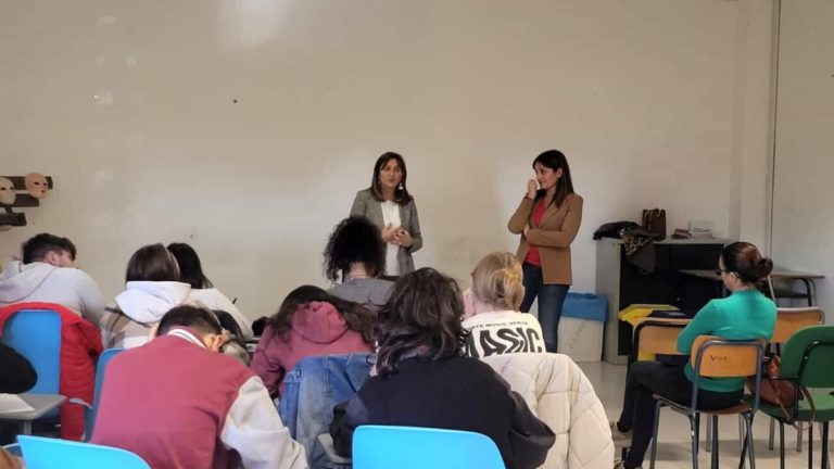 violenza sulle donne incontri asl procura nelle scuole