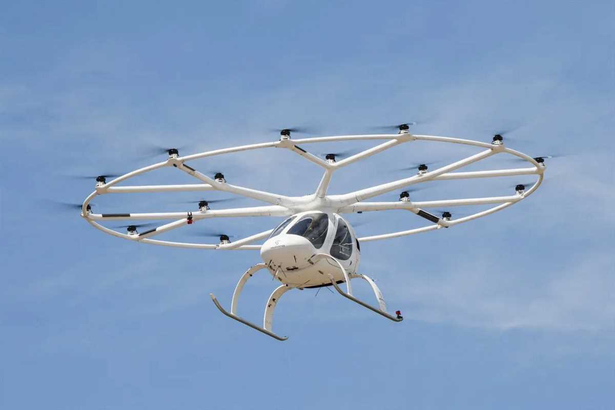 Avevamo davvero bisogno di un drone taxi in volo sulle nostre città?