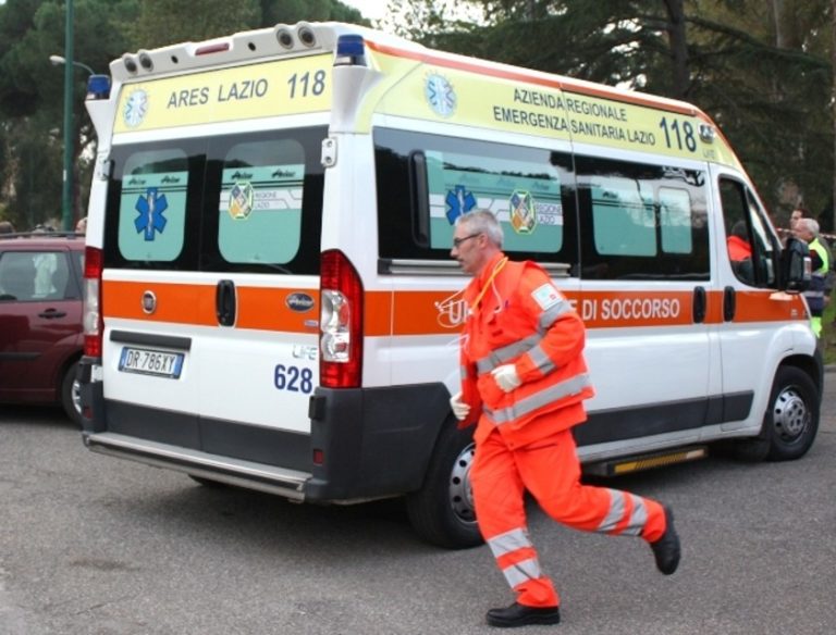 Arrivo ambulanza esercitazione 118