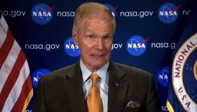 Il capo della NASA spera che gli UFO individuati dai piloti siano la prova della vita aliena