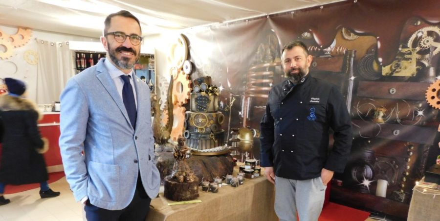 Viterbo – Dolci natalizi sempre più artigianali, tra le novità caramello salato e frutti rossi 1 Casantini Viterbo 14