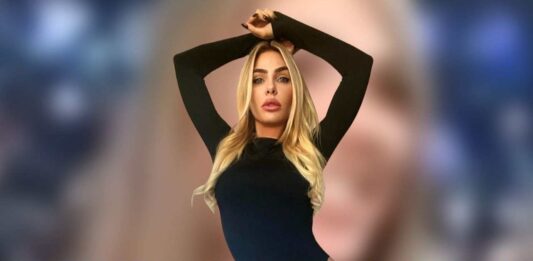 Ilary Blasi Sologossip 1 533x261 1