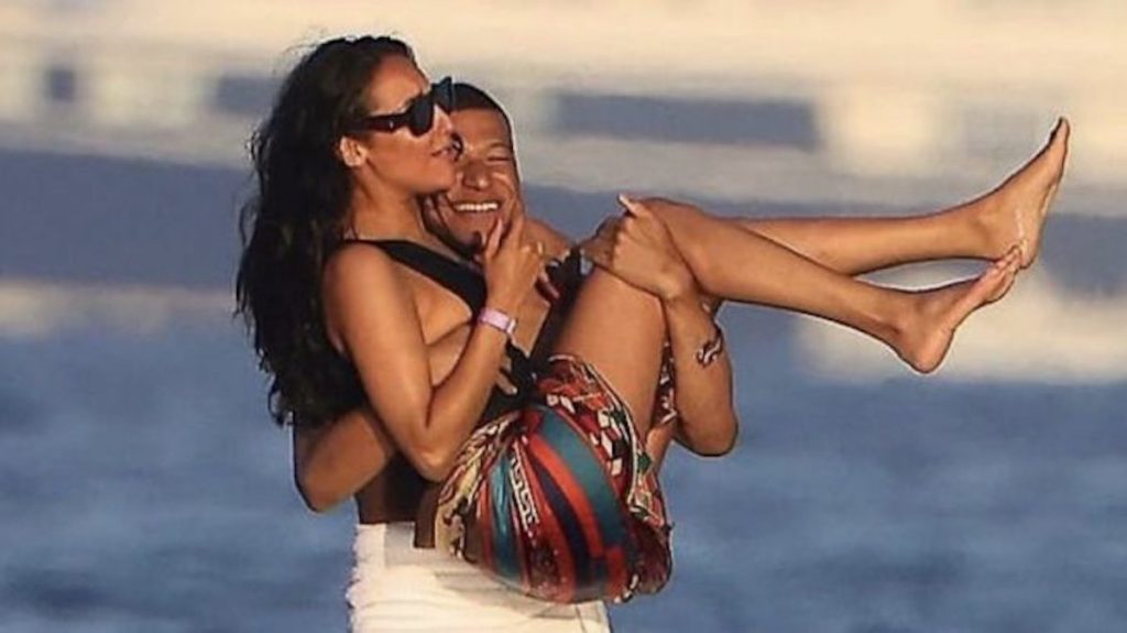 Ines Rau and Kylian Mbappe e1664452304390 678x381 1
