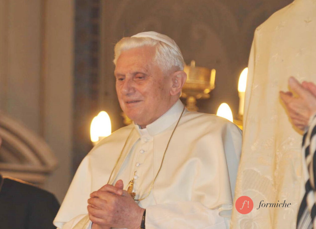 VISITA DEL PAPA JOSEPH RATZINGER ALLA SINAGOGA DI ROMA 11 e1672419359663