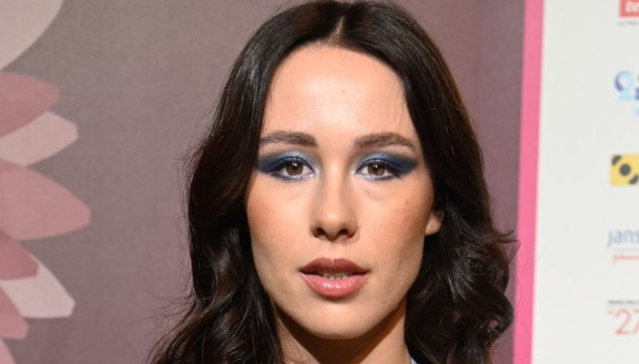 Aurora Ramazzotti non sta bene: “Sono viva, ma un po’ malaticcia” 1 aurora ramazzotti malata messaggio instagram