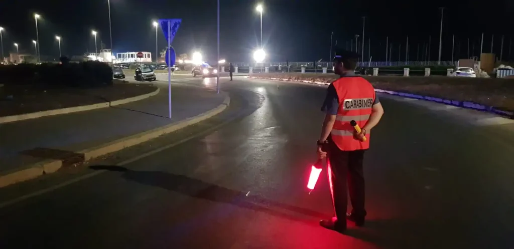 controlli carabinieri Ostia notte