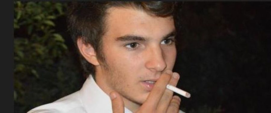 Padova, si uccide per aver mentito sulla laurea. I genitori: “Proviamo un grande senso di colpa” 1 faggin