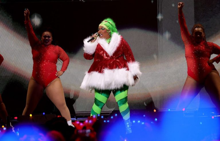 lizzo e1671629077311