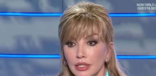 milly carlucci brutta notizia sologossip 16 dicembre 2022 533x261 1