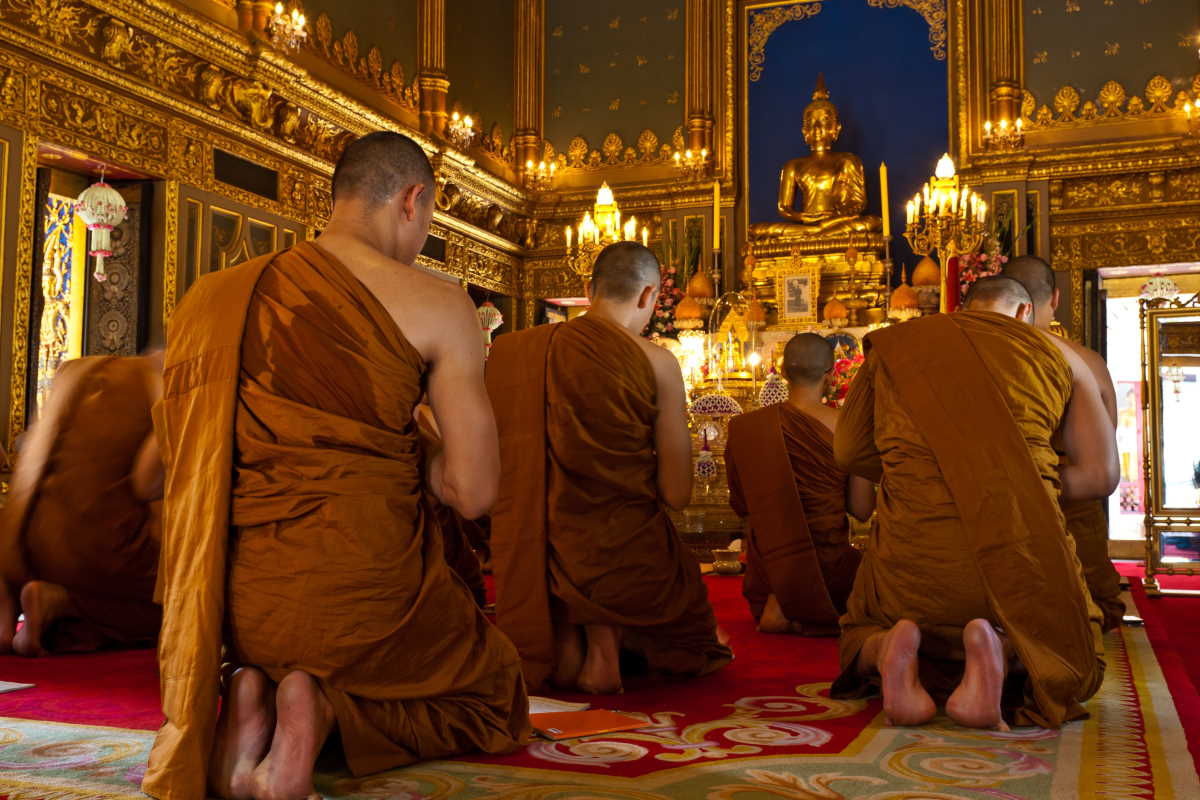 monaci buddisti thailandia