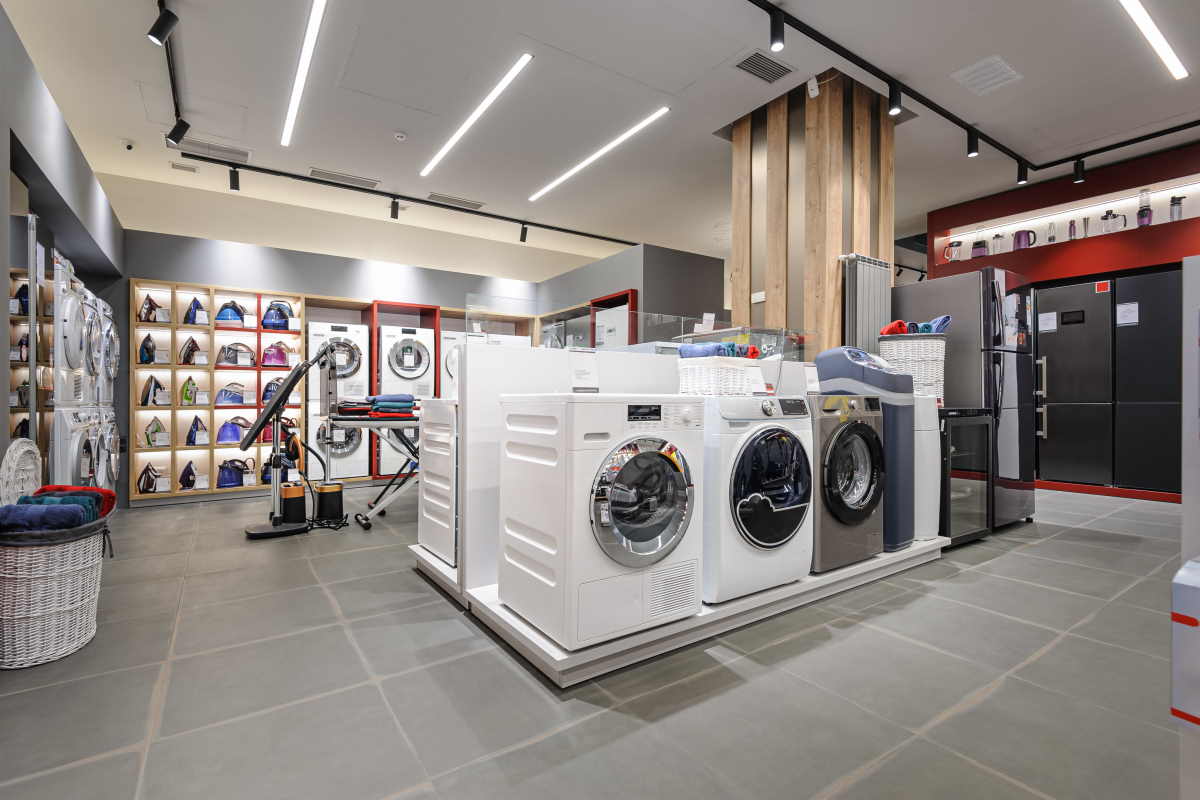 Bonus mobili ed elettrodomestici fino a 10 mila euro, come ottenere la detrazione (prima che cambi) 1 negozio elettrodomestici