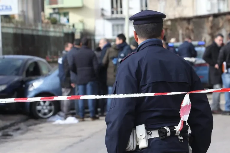 polizia omicidio generica