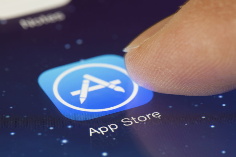 risultati immagini per telemedicina app