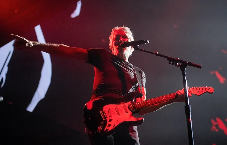 roger waters pittsburgh this is not a drill