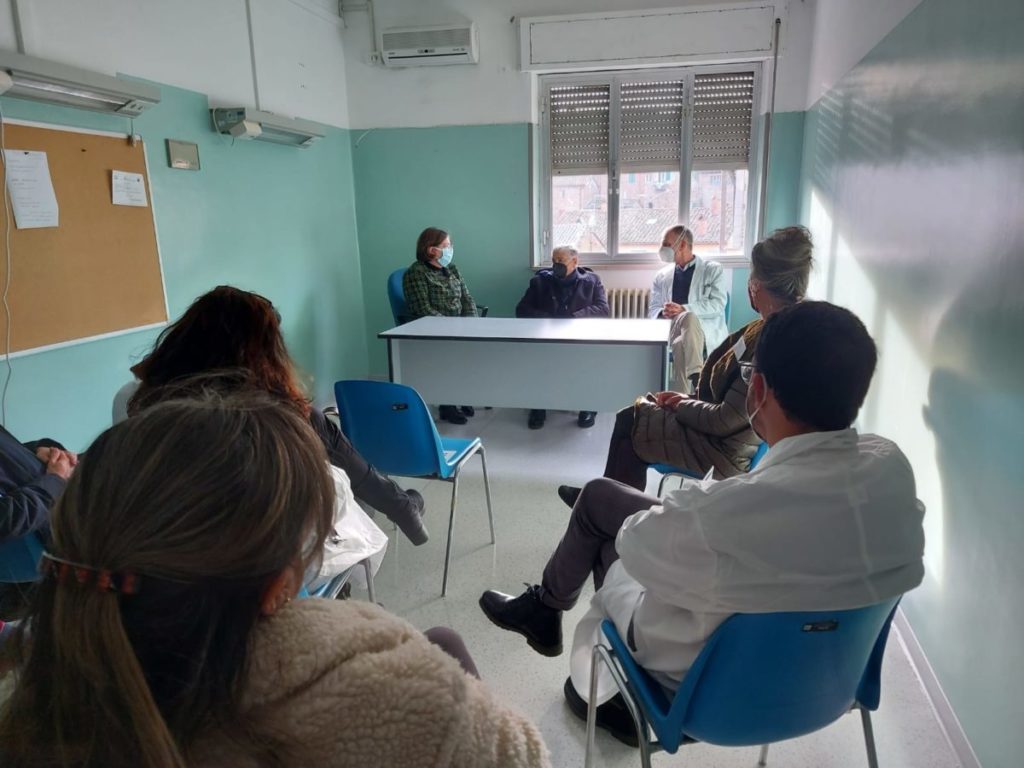 ACQ VISITA VESCOVO 2