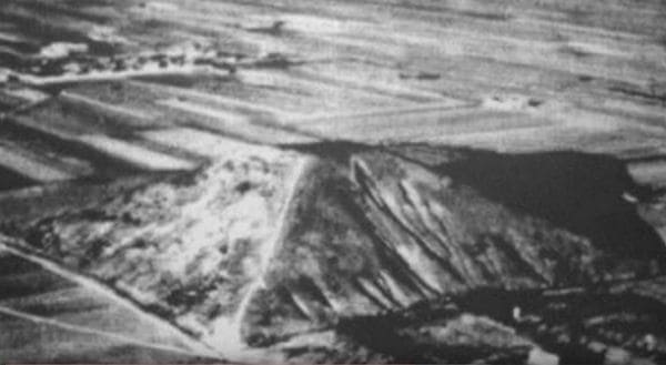Misteriosa piramide in Cina: un’antica base aliena?