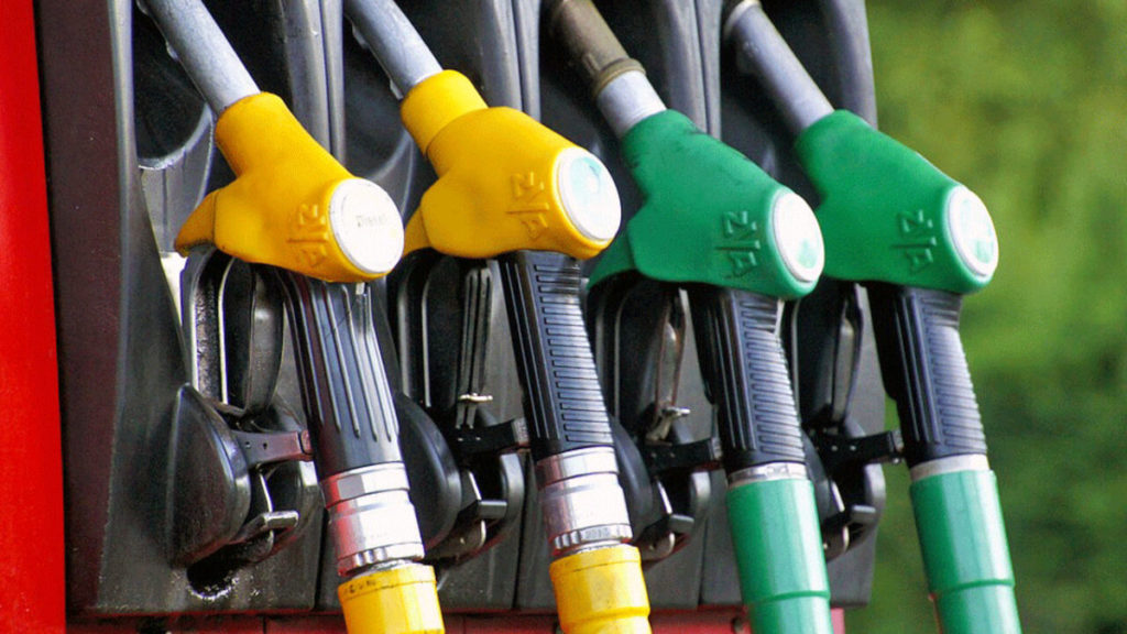 pompa di benzina