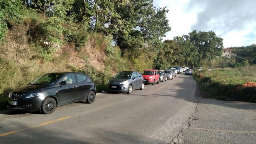 Porri-Giampieri (FdI) attaccano Romoli: "Rivendichiamo la paternità del provvedimento su Strada Acquabianca" 1 code strada acquabianca 2