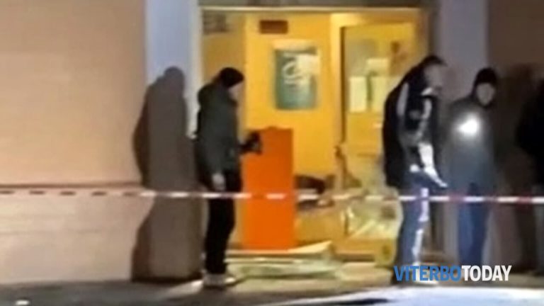 colpo in banca assalto al bancomat di grotte santo stefano 3
