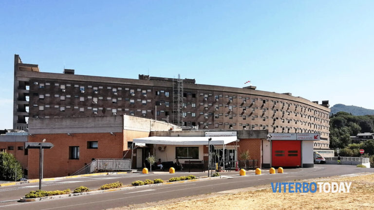 "Detenuti al 41 bis lasciati fuori dall'ospedale di Belcolle con la polizia penitenziaria" 1 viterbo pronto soccorso ospedale di belcolle