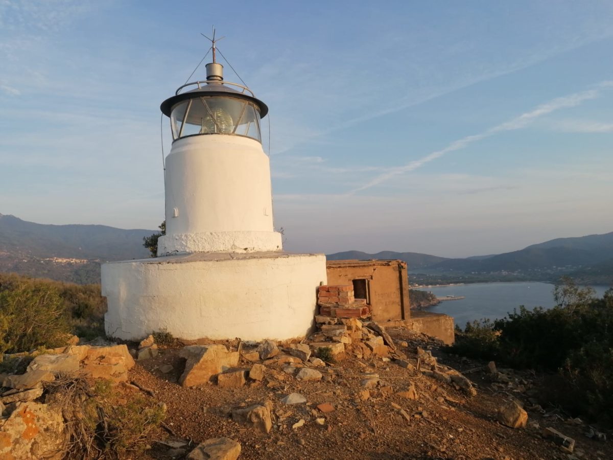 Faro Capo poro 1